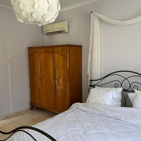 CorinthYiayia Katina'S House公寓 外观 照片