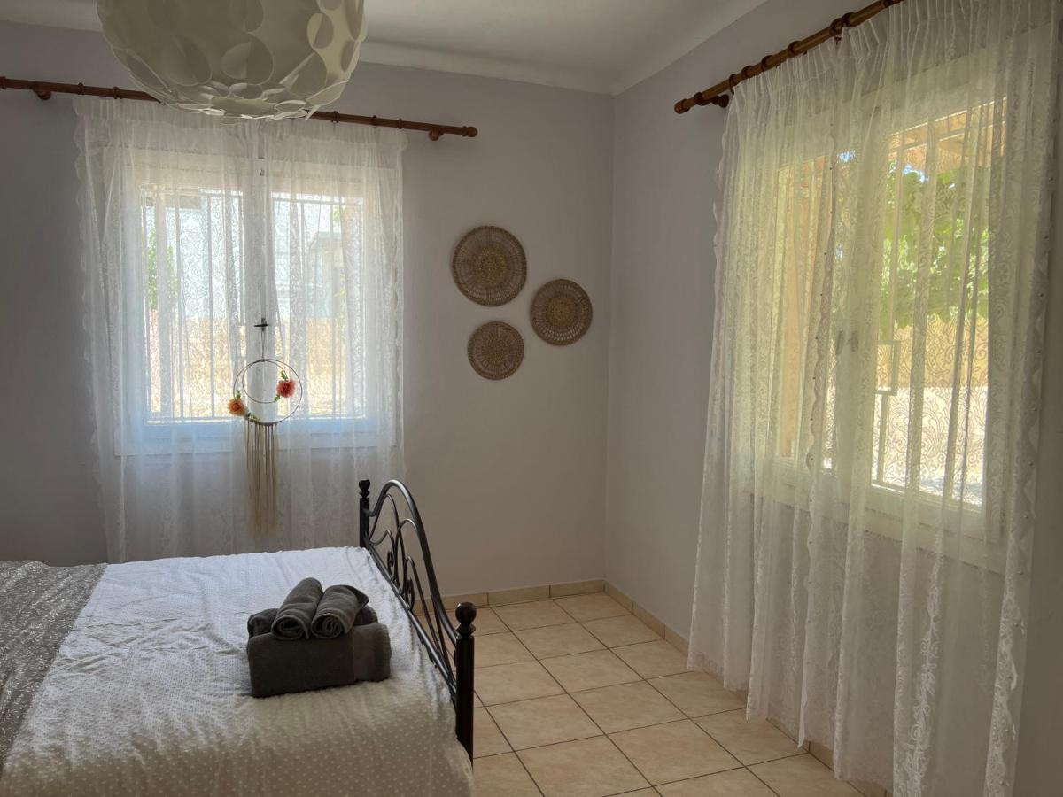 CorinthYiayia Katina'S House公寓 外观 照片